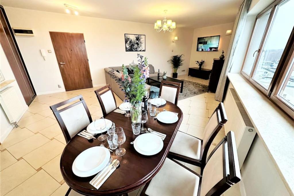 Exclusive Penthouse Near Citycenter 120M2 +Netflix Cracóvia Exterior foto