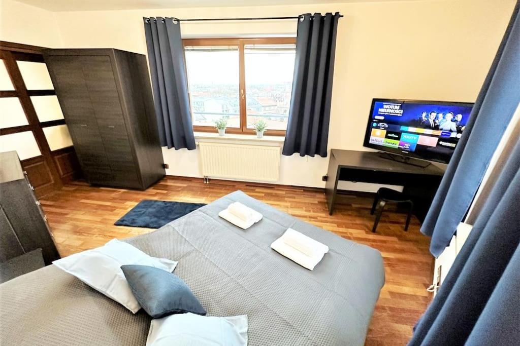 Exclusive Penthouse Near Citycenter 120M2 +Netflix Cracóvia Exterior foto