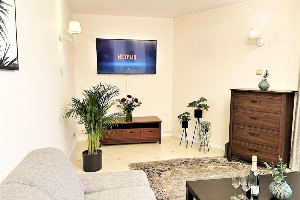 Exclusive Penthouse Near Citycenter 120M2 +Netflix Cracóvia Exterior foto