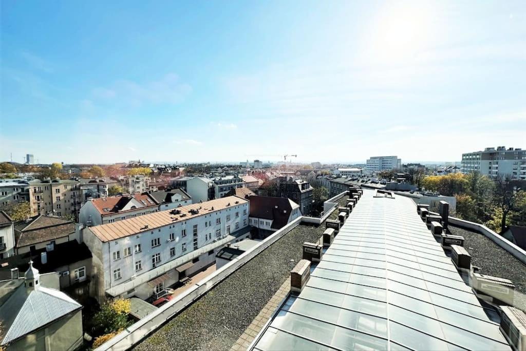Exclusive Penthouse Near Citycenter 120M2 +Netflix Cracóvia Exterior foto