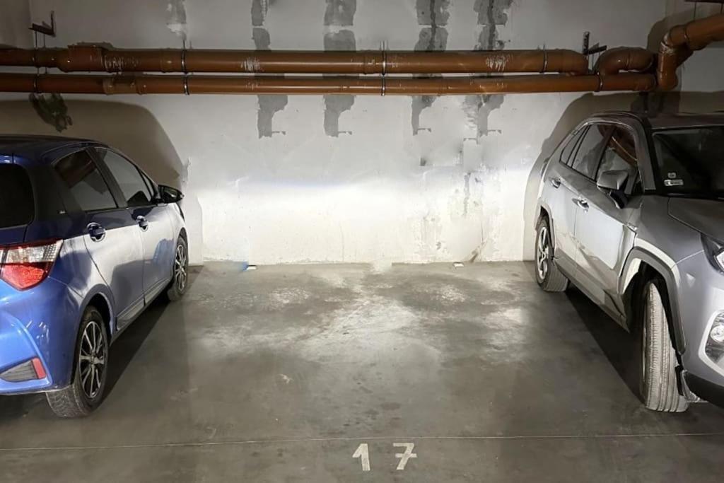 Exclusive Penthouse Near Citycenter 120M2 +Netflix Cracóvia Exterior foto